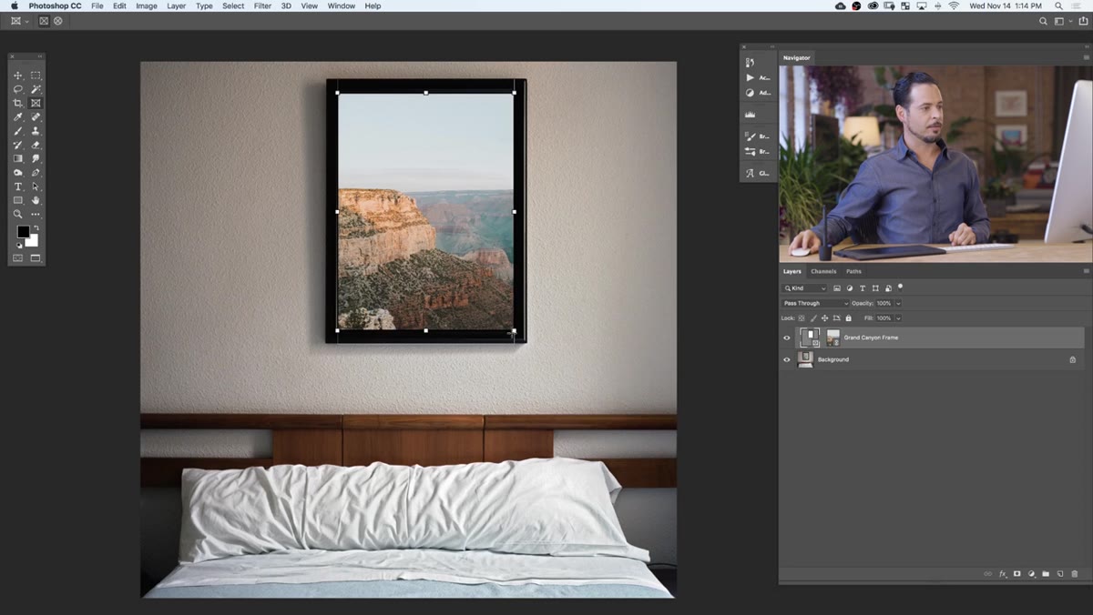 Frame selected with transform handles visible on the frame boundary